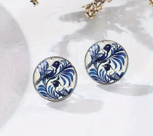 1Pair Vintage Blue & White Porcelain Bird Stainless Steel Stud Earrings Small