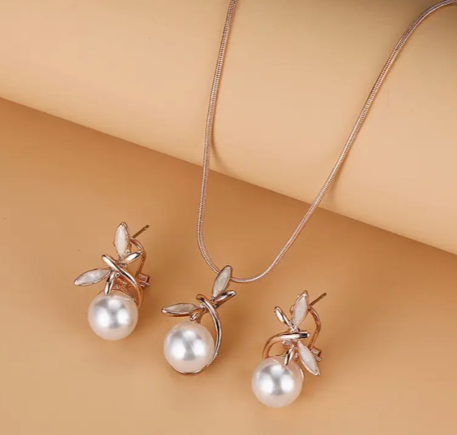 Vintage Elegant Alloy Jewelry Set, Dragonfly Imitation Pearl Pendant Necklace