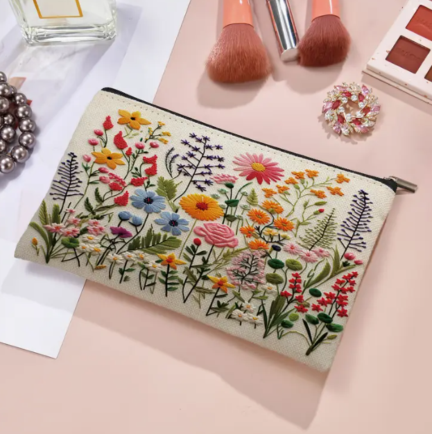 Floral Embroidered Cosmetic Bag for Women, Polyester Zippered Makeup Pouch